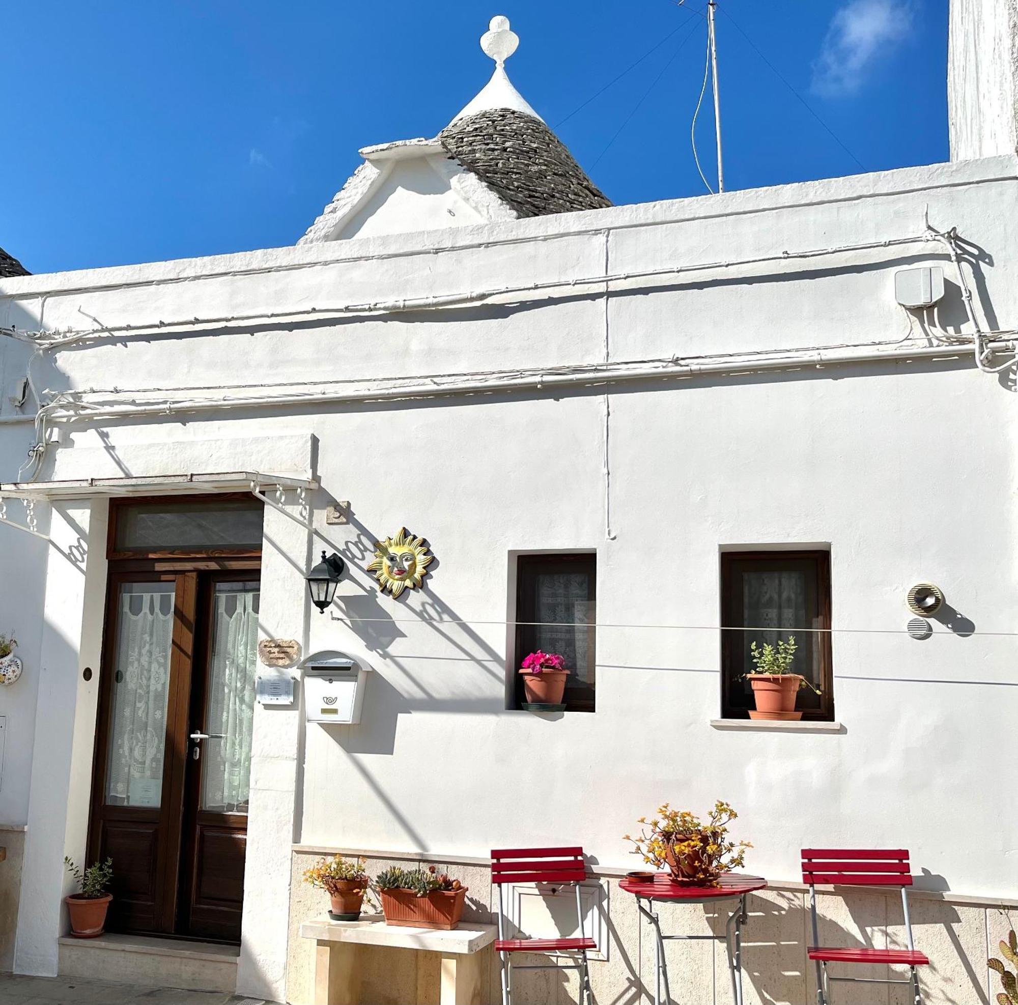 Trullo Di Giovannina Casa Holiday home *